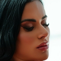 Alicia Romero IFBB Pro Nagie