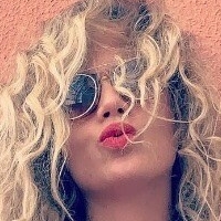 Ana Cañas Nagie