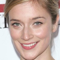 Caitlin Fitzgerald Nagie