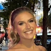 Chloe Burrows Nagie