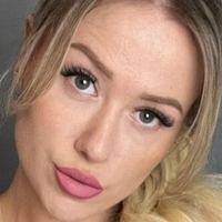 Cutebarbieblonde Nagie