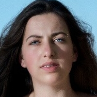Danielle Holzman Nagie
