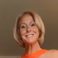 Dina Brown Nagie