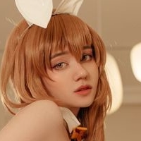 Donna Loli Nagie