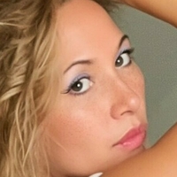 ellesaxton1 Nagie