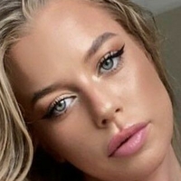 Emely Kopf Nagie