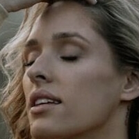 Emily Viuhkola Nagie