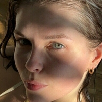 gastmiriam Nagie