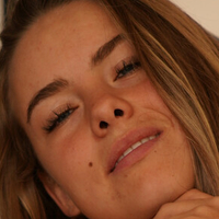 Guznenkova Valeria Nagie