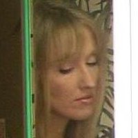 Janel Moloney Nagie