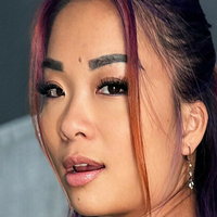 KatieLin_Nextdoor Nagie