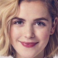 Kiernan Shipka Nagie