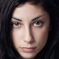 Kika Magalhaes Nagie