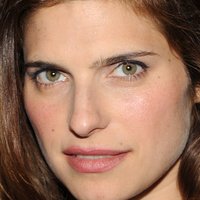 Lake Bell Nagie