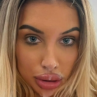 Laura Mezyk Nagie