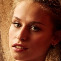 Leonie Splitter Nagie