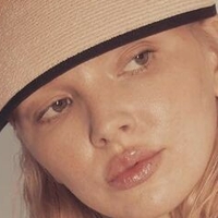 Lili Johansson Nagie