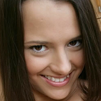 Lina Private Nagie
