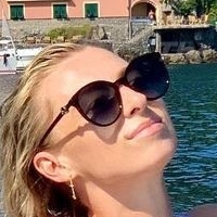Lisa Ryzih Nagie
