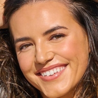 Mady Dewey Nagie