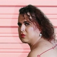 Maxine Tangles Nagie