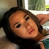 Maya Peaches Nagie
