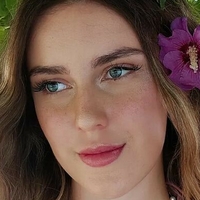 Miriam Stoifl Nagie