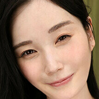Momo Honda Nagie