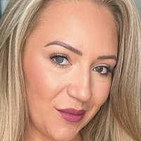 nicolebond Nagie