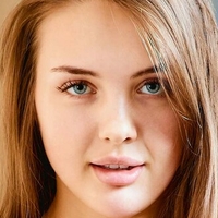 Olya Derkach Nagie