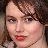 Sarah Winter Nagie
