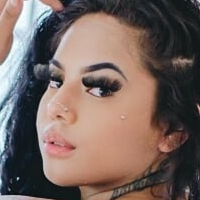 Valentina Naomi Nagie