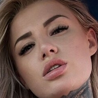 Vanessa Libert Nagie
