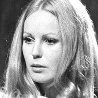 Veronica Carlson Nagie