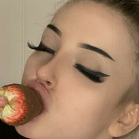 Vikkzy Nagie