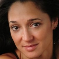 Yvonne Racz Nagie